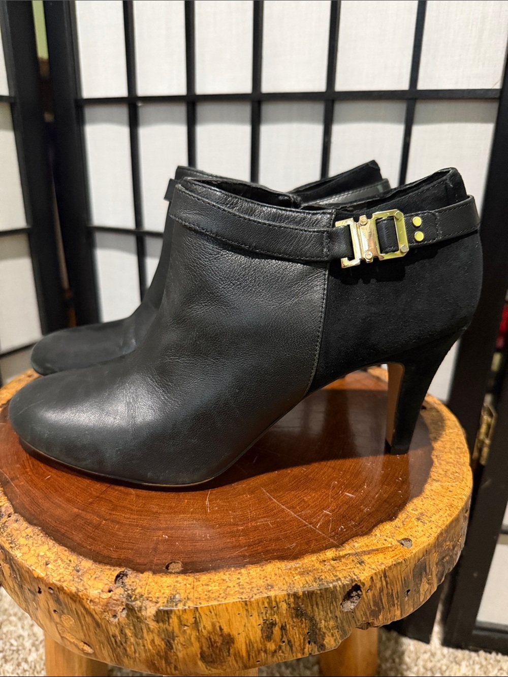 Vince Camuto Black Supple Leather & Suede Ankle Booties with Gold Buckle Zip EUC